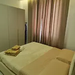 Daire Joel Family Apartment's Center *
