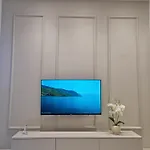 Joel Family Apartment's Center * Golem (Tirana)