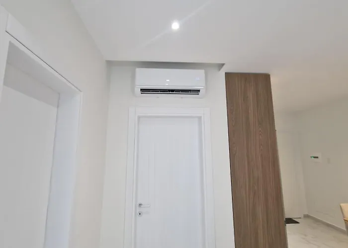 Joel Family Apartment's Center