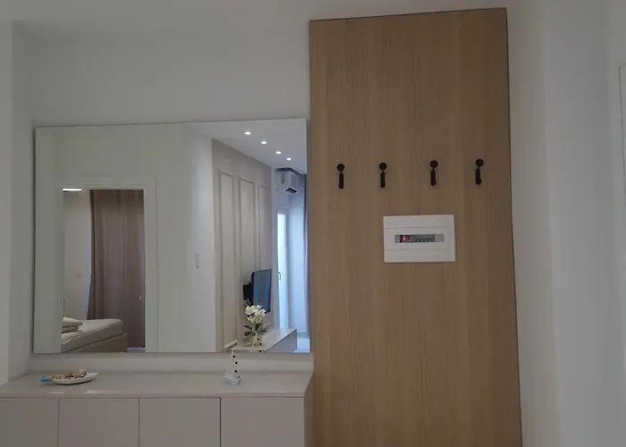 Joel Family Apartment's Center Apartament *